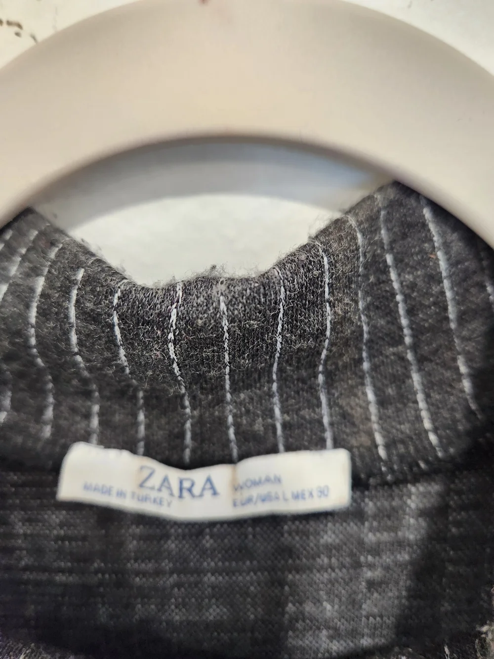 Zara Charcoal Rib-Knit Midi Dress with Front Pockets - Picture 4 of 9